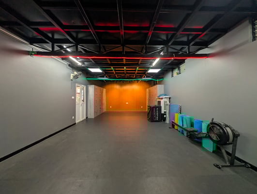 Yoga, Stretching, HIIT, Recovery Room